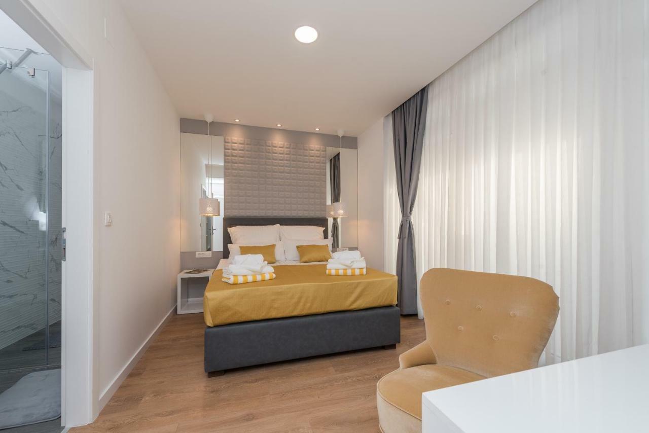 Gallery Rooms With Parking Zadar Luaran gambar