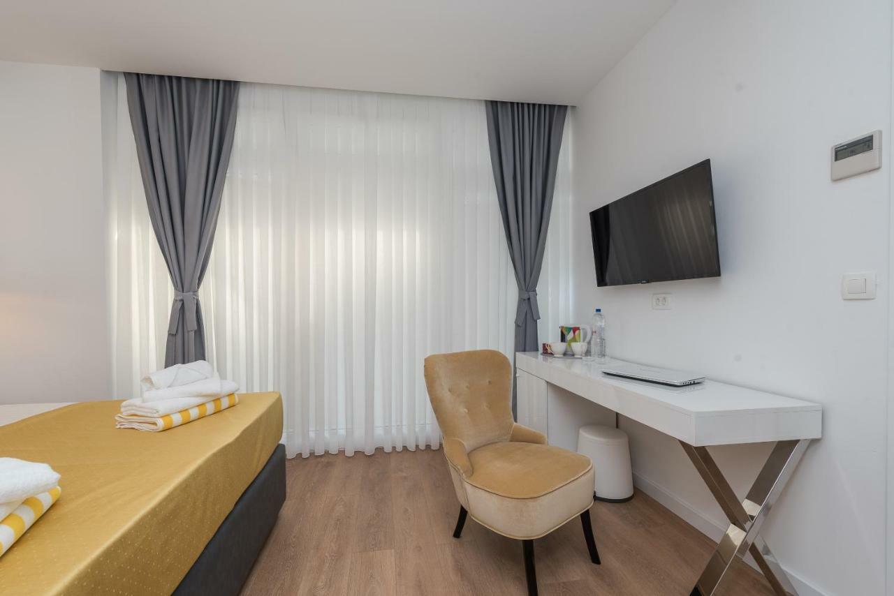 Gallery Rooms With Parking Zadar Luaran gambar
